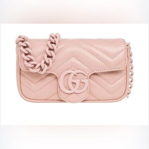 GUCCI Matelasse Monochrome GG Marmont Chain Belt Bag in Perfect Pink